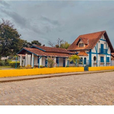 Passa Quatro- CASA INTEIRA RUSTICA para até 9 pessoas Exterior foto